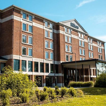 Hilton London Heathrow Airport Terminal 5 Hotel Hillingdon Exterior foto